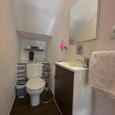 Duplex, Piscina Y Playa Nyaraló