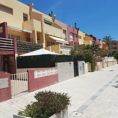 Hébergement de vacances Duplex, Piscina Y Playa Puebla de Farnals